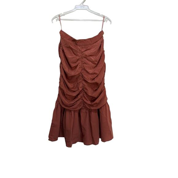 NWT Boohoo Brown Ruched Front Pep Hem Midi Skirt Size 10 - Picture 1 of 9